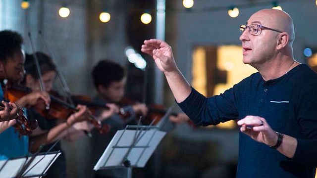 image de la news 3 extraits La Mélodie : une leçon de musique et de vie par Kad Merad