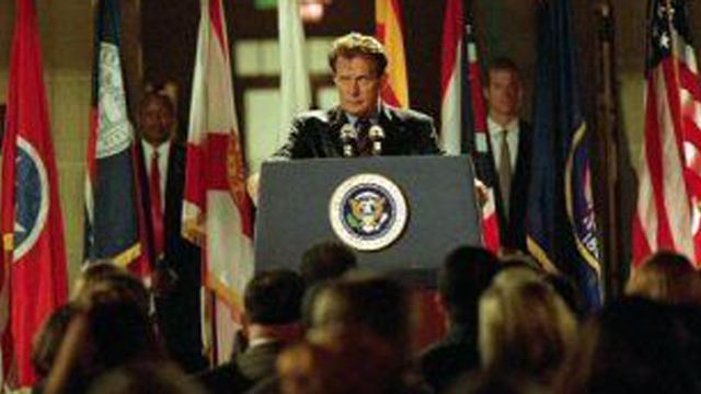 A la Maison Blanche : bientôt un remake par Aaron Sorkin avec la star de This Is Us ?