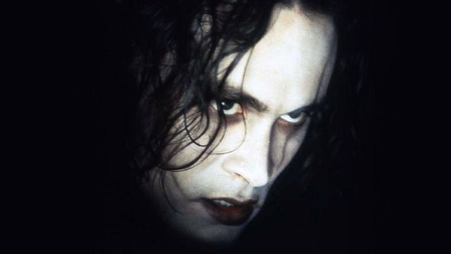 image de la news Il y a 25 ans, Brandon Lee décédait lors du tournage de The Crow... Retour sur un destin brisé
