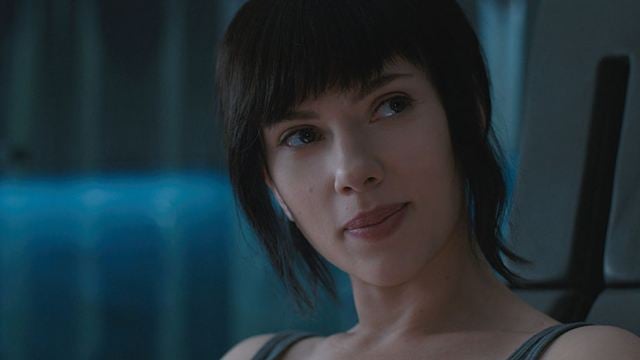 Scarlett Johansson : face à la polémique, elle renonce à interpréter un personnage transgenre 