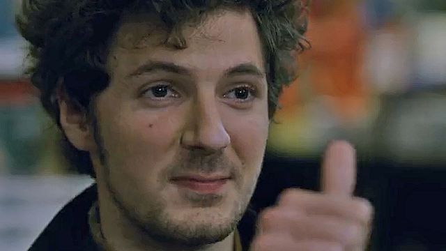 image de la news Bande-annonce de Deux fils, le premier long métrage de Félix Moati avec Benoît Poelvoorde et Vincent Lacoste