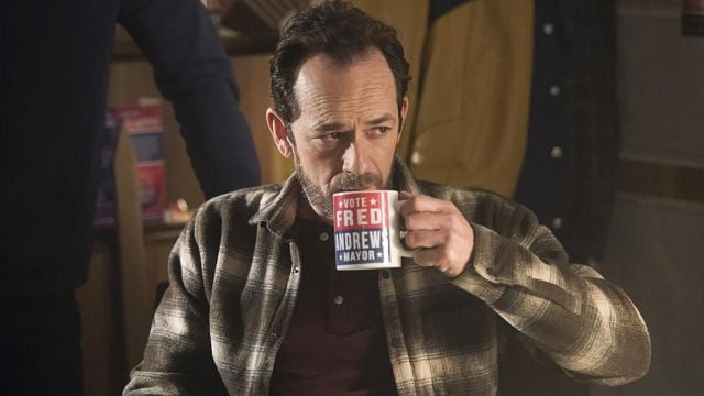image de la news Luke Perry : deux jours après la mort de l'acteur, le tournage de Riverdale reprend