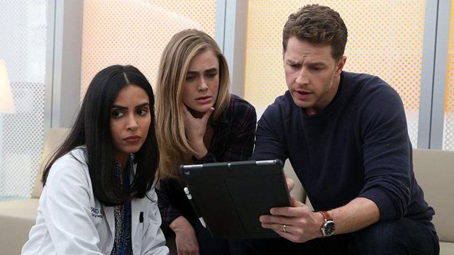 image de la news Manifest sur TF1 : la presse est-elle convaincue par la série high-concept ?