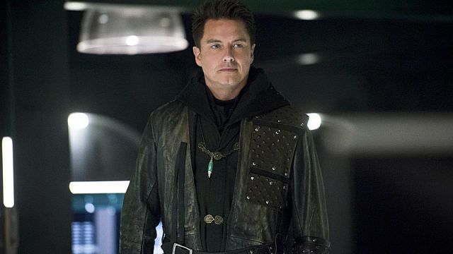 image de la news Arrow saison 8 : un acteur historique fait son retour pour la fin de la série