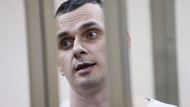 Un premier pas vers la libération du cinéaste ukrainien Oleg Sentsov