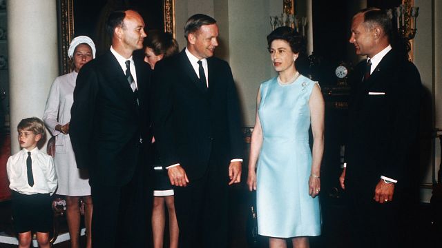 image de la news The Crown sur Netflix : 5 faits historiques étonnants qu'on (re)découvre dans la saison 3