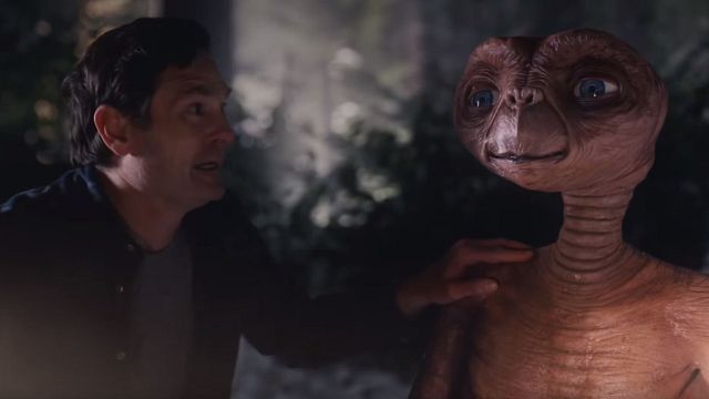 image de la news E.T. retrouve Elliott (Henry Thomas) pour une pub nostalgique
