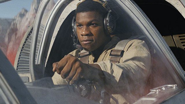 image de la news Star Wars 8 : Les Derniers Jedi jugé "douteux" par John Boyega (Finn)