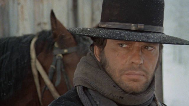 image de la news Jean-Louis Trintignant : quand l'acteur se la jouait Clint Eastwood dans un western