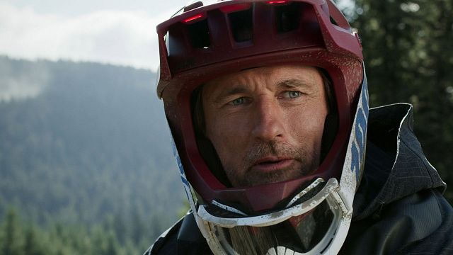 image de la news Virgin River sur Netflix : la théorie de Martin Henderson (Jack) sur le cliffhanger de la saison 2 