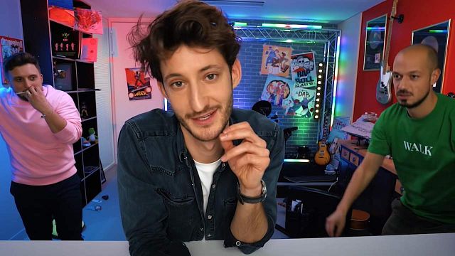 image de la news Feuille Man : Pierre Niney, McFly et Carlito font le buzz avec un faux film de super-héros
