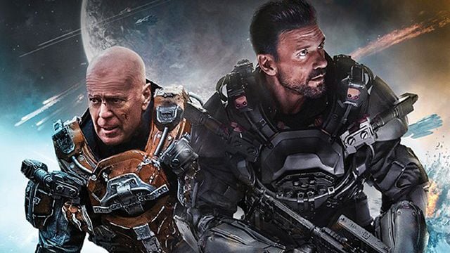 image de la news Bande-annonce Cosmic Sin : Bruce Willis en armure sauve la Terre d'une menace extraterrestre