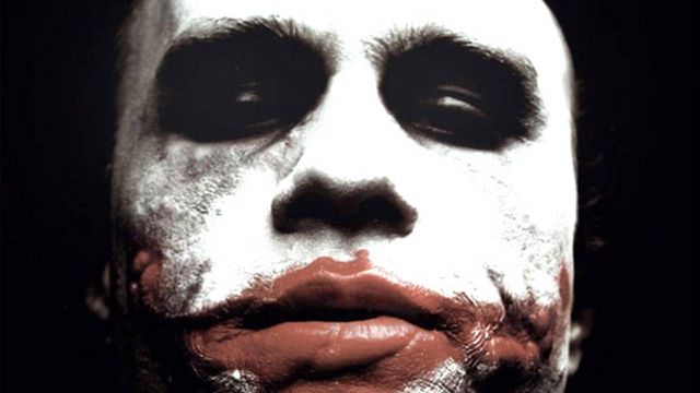 image de la news The Dark Knight Rises : avez-vous repéré l'hommage au Joker d'Heath Ledger ?