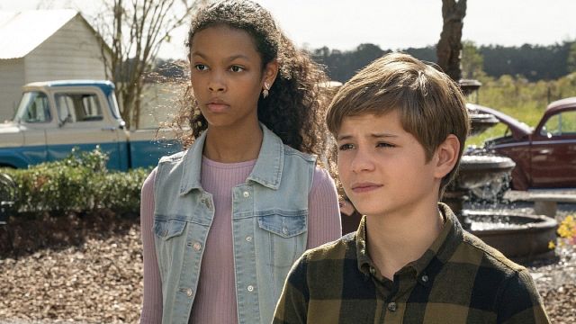image de la news Les Secrets de Sulphur Springs sur Disney+ : c’est quoi cette série pour ados sur une histoire de fantômes ?