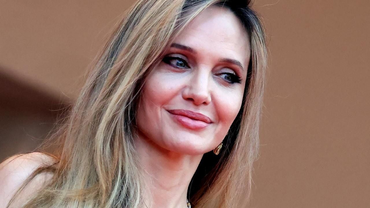 "C'est le plan B de ma carrière" : avant de devenir actrice, Angelina Jolie voulait faire un métier franchement étonnant