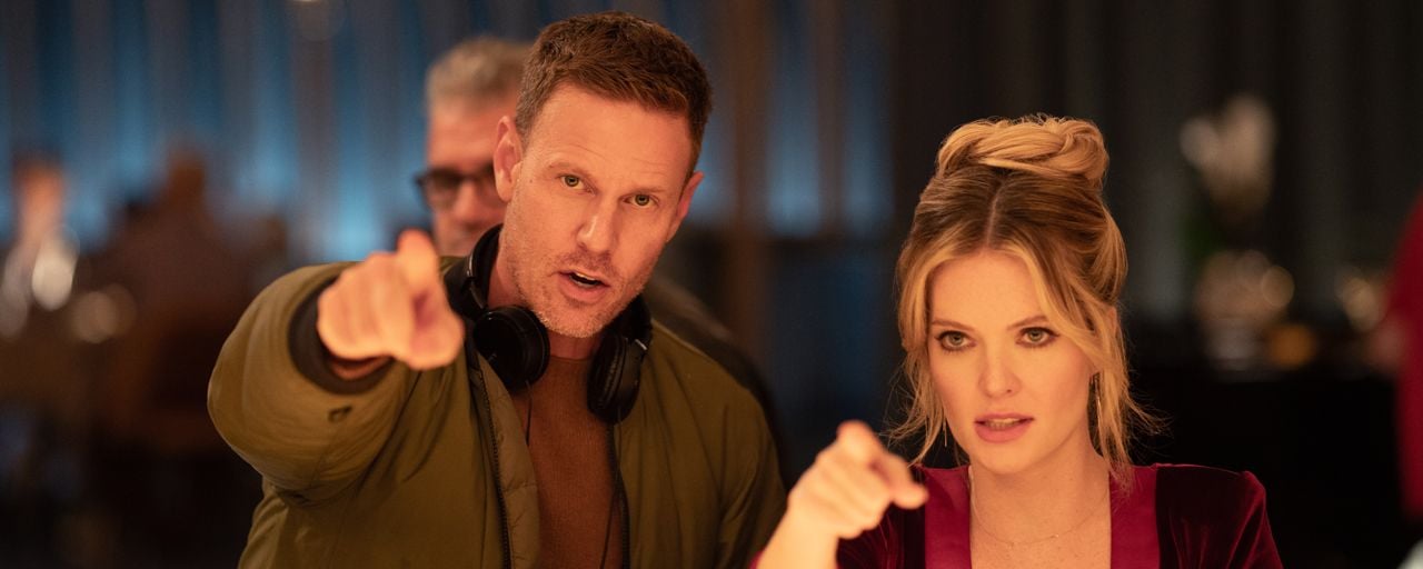 Christopher Landon et Meghann Fahy sur le tournage de Drop Game