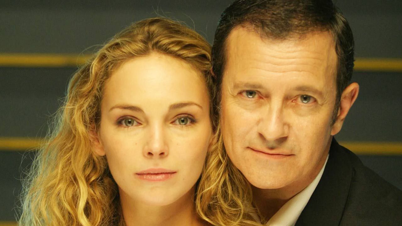 Zodiaque : TF1 dévoile enfin la date de diffusion de la suite de la saga culte avec Francis Huster