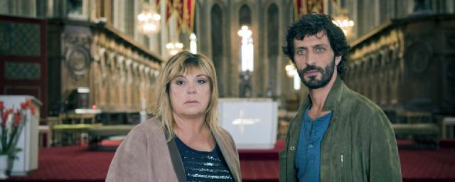 Michèle Bernier et David Kammenos dans Meurtres à Orléans