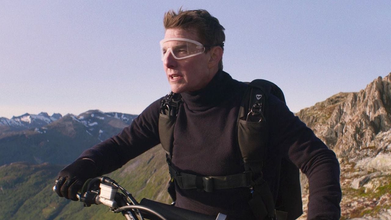 Unable Mission 7: 536 Training Jump! How did Tom Cruise make the most terrible waterfall in the movie? Unable Mission 7: 536 Training Jump! How did Tom Cruise make the most terrible waterfall in the movie?