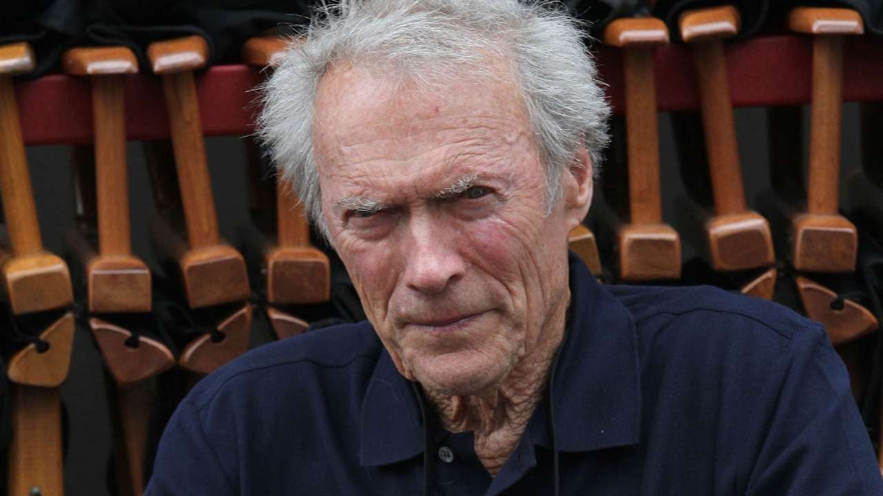 "J'ai cru que j'allais me prendre un coup de poing" : Clint Eastwood a été très mal accueilli sur le tournage de son premier film