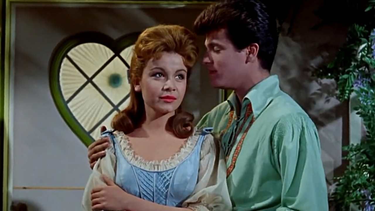 Annette Funicello et Tommy Sands