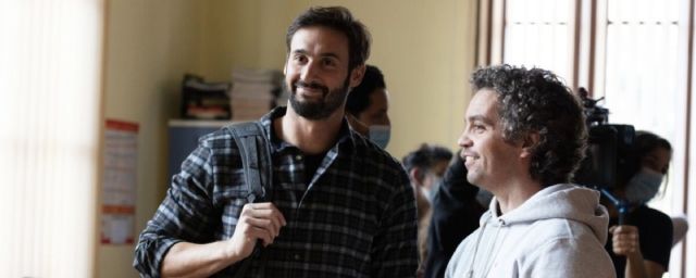 Vincent (Guillaume Labbé) et Léo (Bruno Sanches) dans la saison 1.