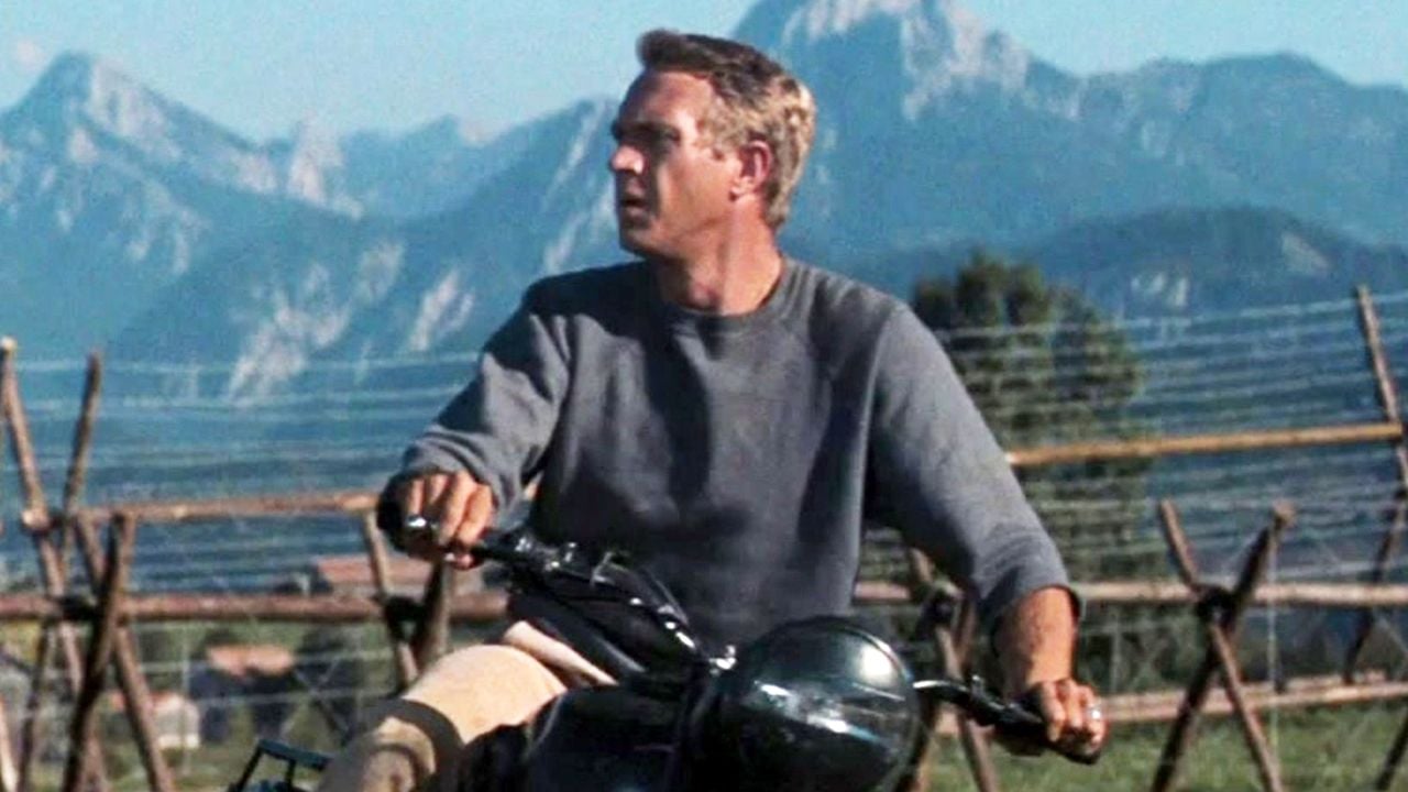 Ce soir à la télé : noté 4,3 sur 5, ce chef-d'oeuvre du film de guerre est porté par un Steve McQueen au sommet du charisme - Actus Ciné