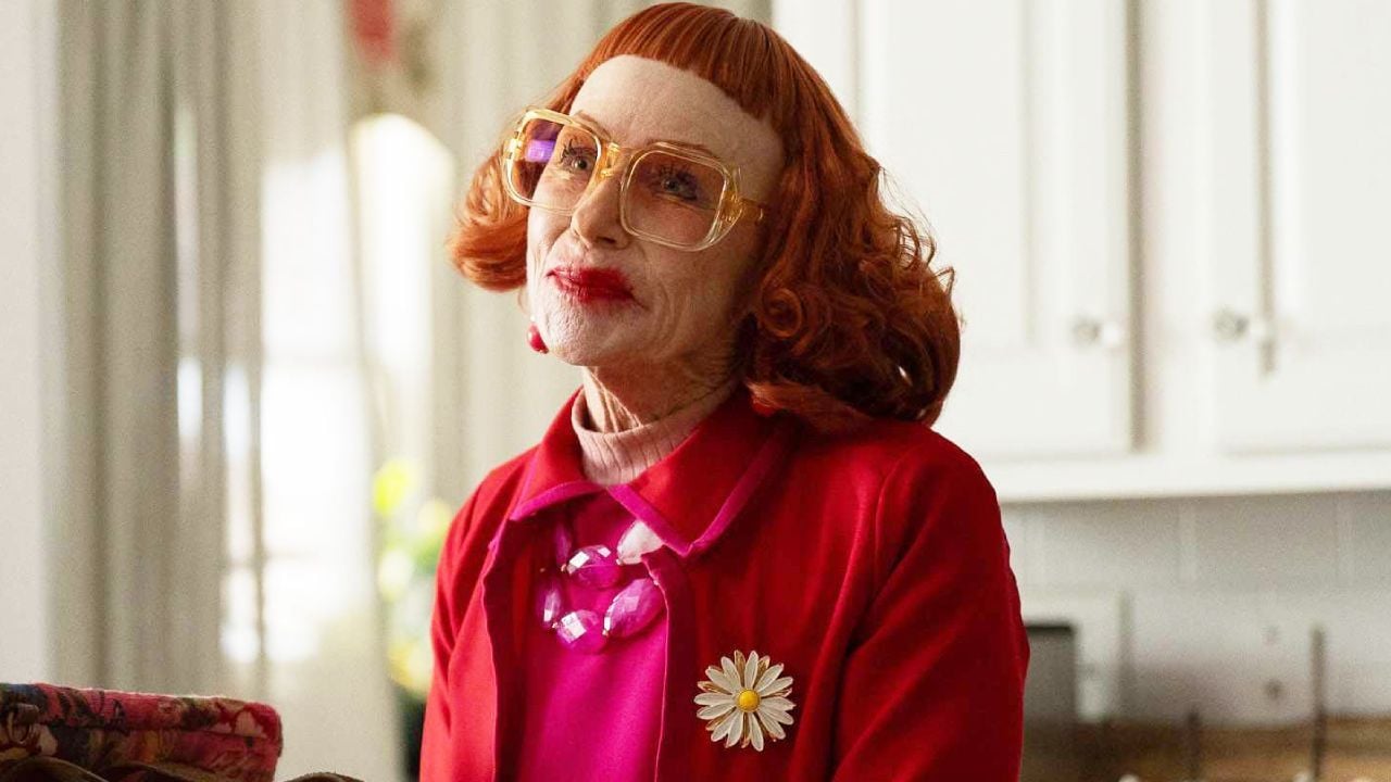 Amy Madigan dans Evanouis