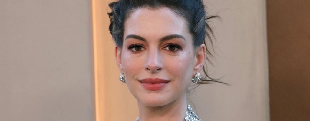 Anne Hathaway fait équipe avec Tom Cruise !