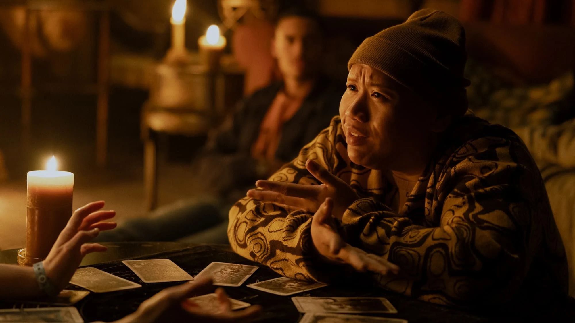 Jacob Batalon dans Les Cartes du mal