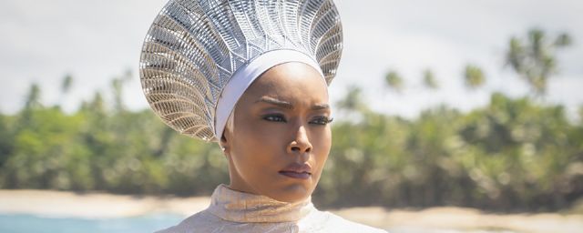 Angela Bassett