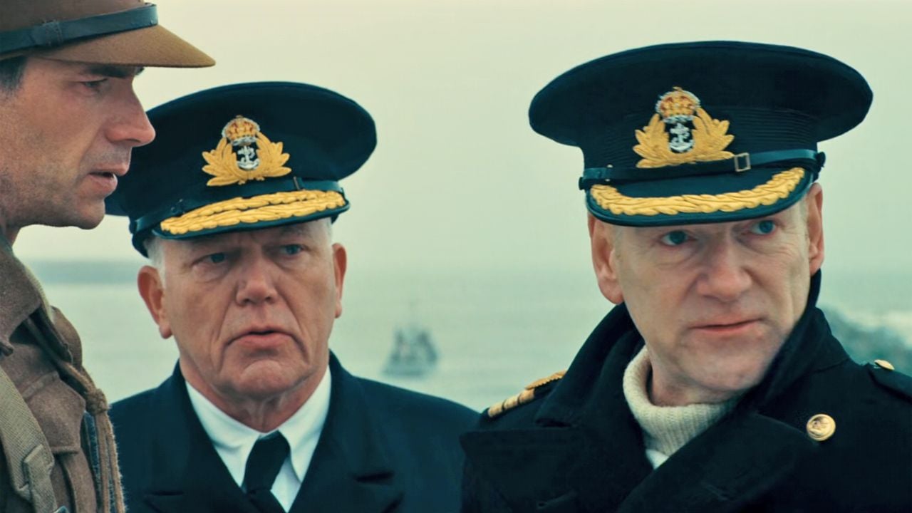 Kenneth Branagh (et James D'Arcy à gauche)