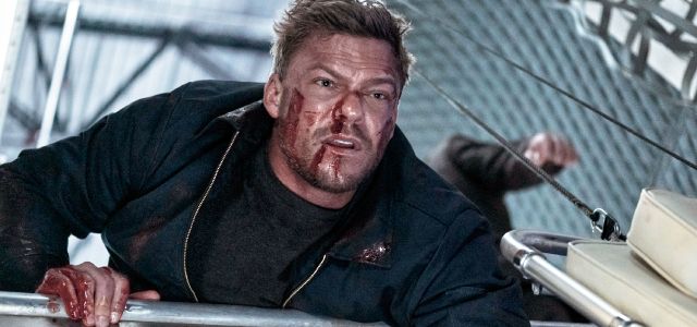 Alan Ritchson dans la saison 2 de Reacher
