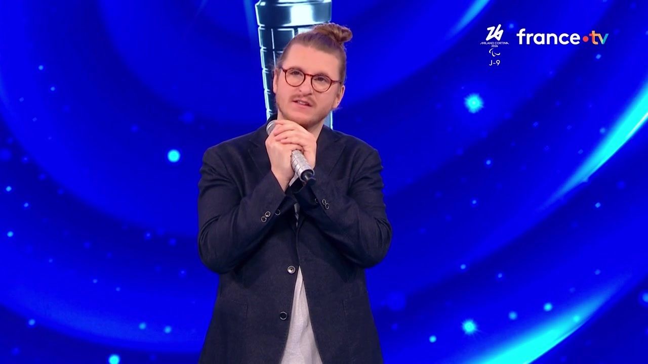 N'oubliez pas les paroles : grande désillusion pour Maxime, Nagui le  réconforte - TV ACTU by AlloCiné