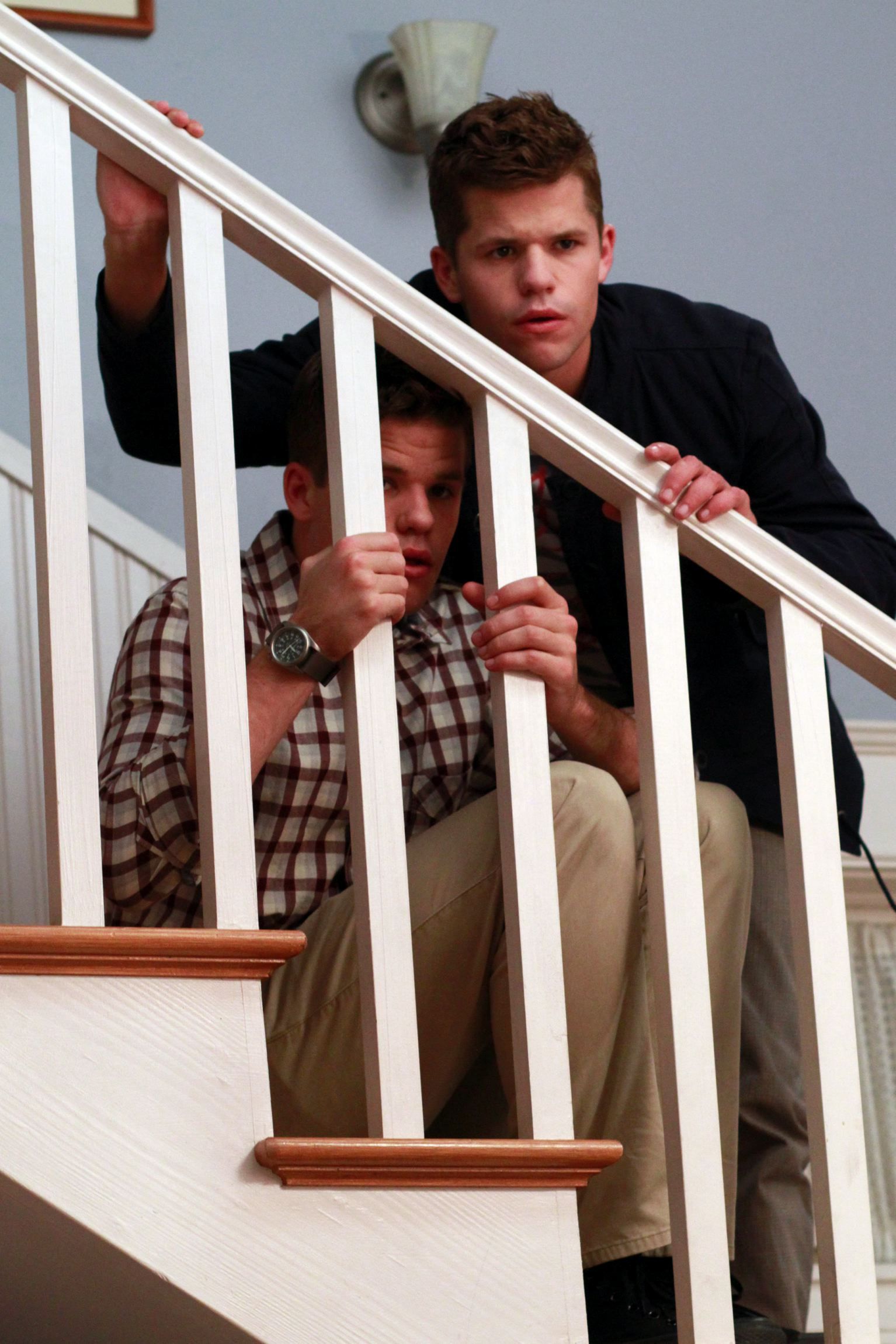 Films Et Séries Tv Avec Max Carver Photo de Max Carver - Photo Charlie Carver, Max Carver - AlloCiné
