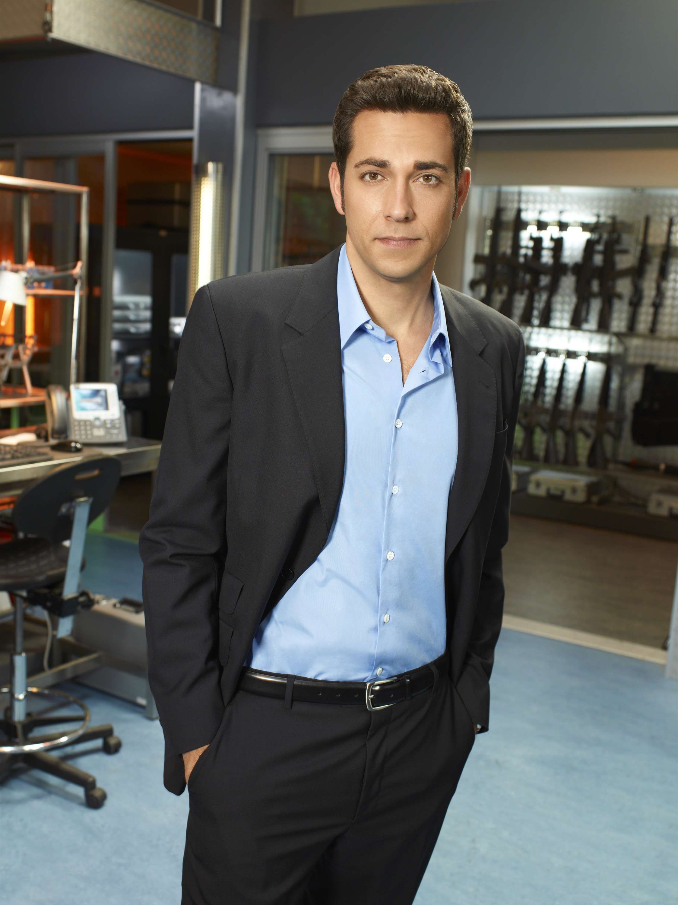 Zachary Levi Films Et Programmes Tv Chuck : Photo Zachary Levi - 5 sur 270 - AlloCiné