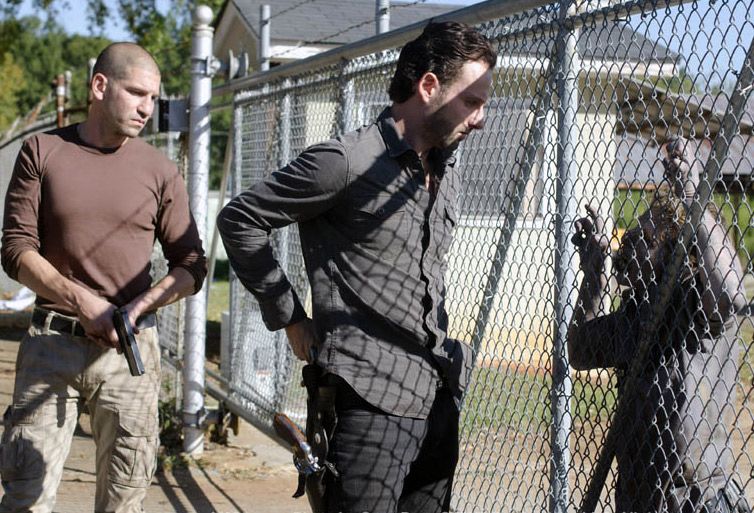 Poster The Walking Dead saison 2 - Affiche 405 sur 1200 - AlloCiné