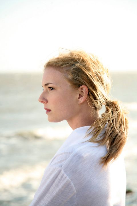 Emily Vancamp Films Et Programmes Tv Revenge : Photo Emily VanCamp - 753 sur 765 - AlloCiné