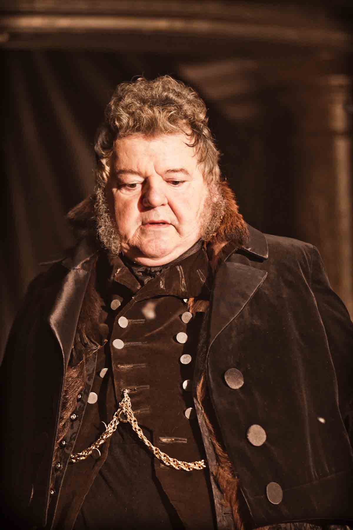 Next photo of Robbie Coltrane