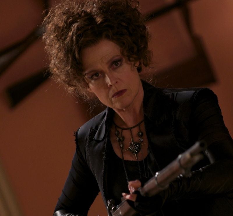 Sigourney Weaver Fakes