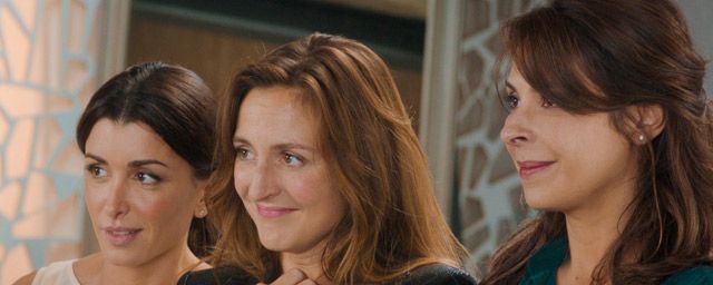 Films Et Séries Tv Avec Camille Chamoux Faut pas lui dire : 4 extraits de la comédie girly avec Jenifer et