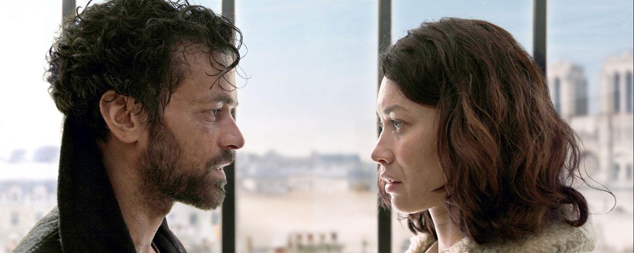 Comment Survivre A Une Fete Mortelle Film Bande-annonce Dans la brume : Romain Duris et Olga Kurylenko dans un