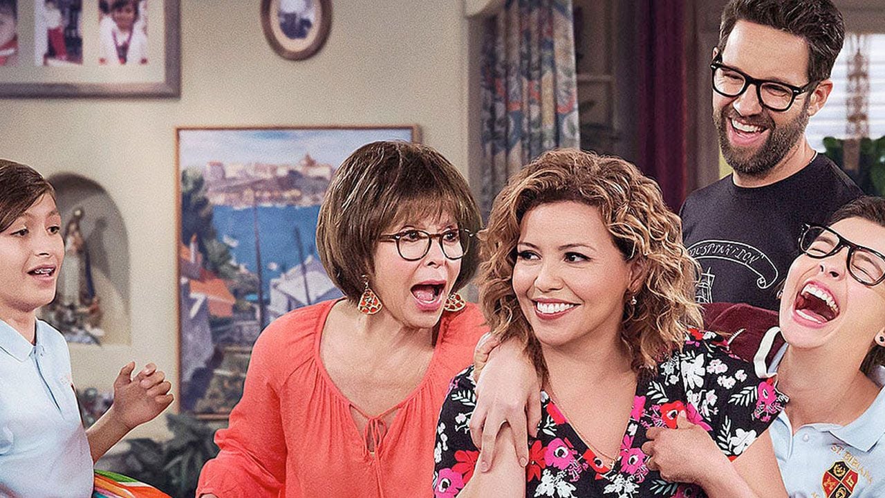 Au Fil Des Jours Saison 4 Streaming One Day at a Time : il y aura une saison 4... mais pas sur Netflix ! - News  Séries à la TV - AlloCiné
