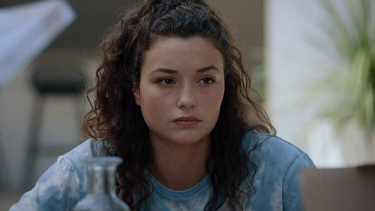 Demain Nous Appartient Saison 5 épisode 1123 Demain nous appartient : l'annonce choc de Manon à ses parents - News  Séries à la TV - AlloCiné