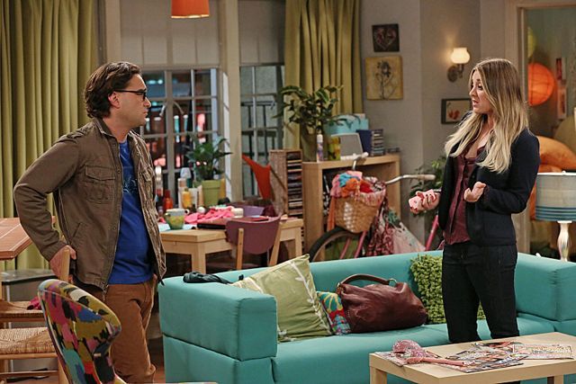 The Big Bang Theory : The Big Bang Theory : Photo Kaley Cuoco, Johnny ...