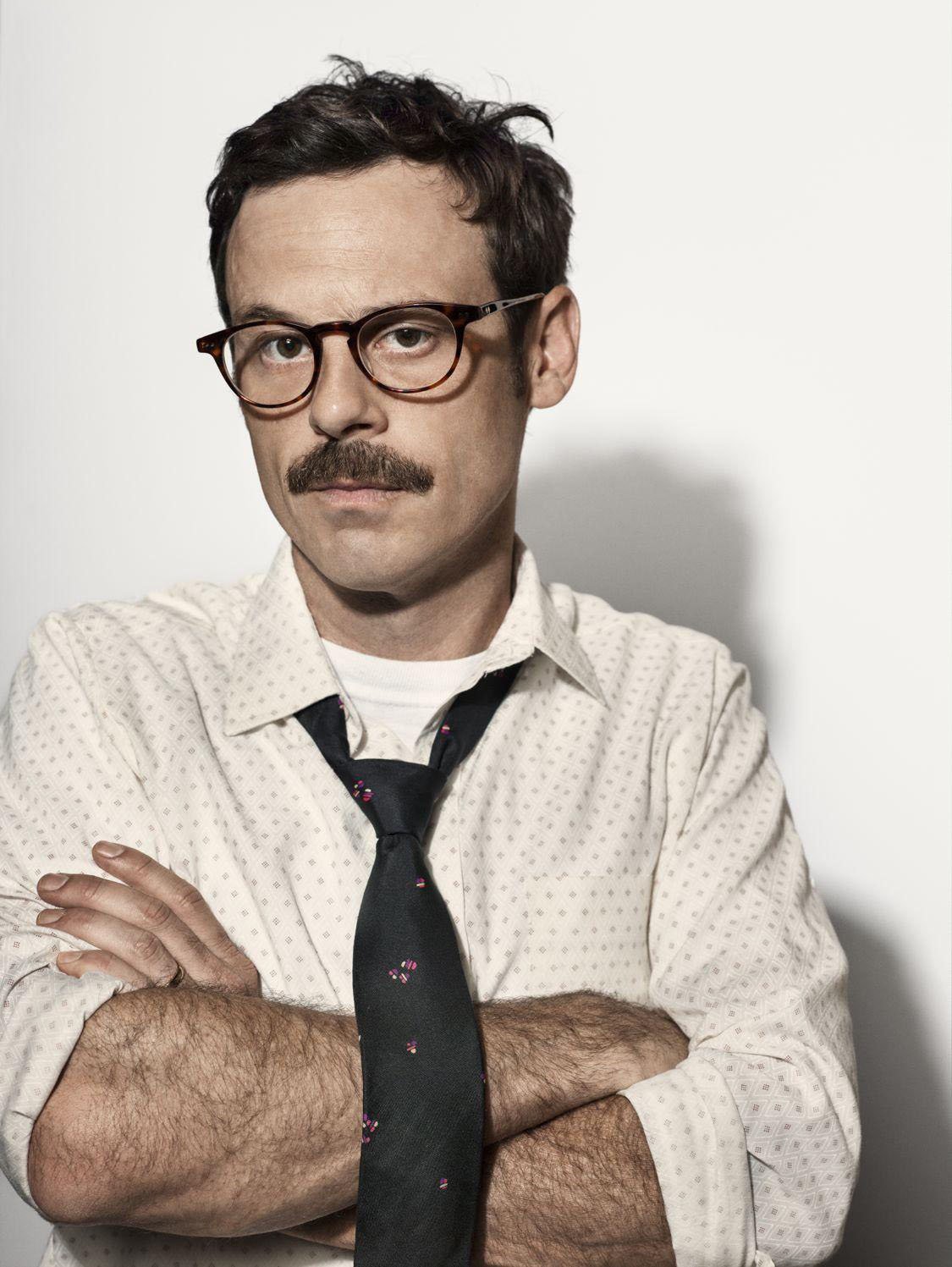 Scoot McNairy prada