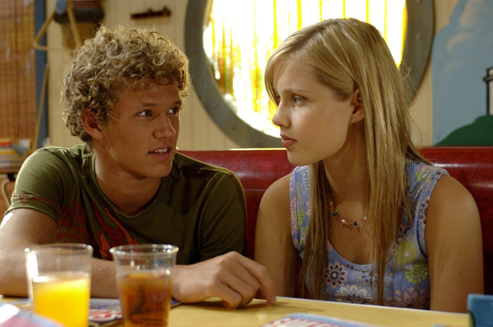 Photo de Cariba Heine Photo Cariba Heine Photo 4 sur 70 AlloCiné