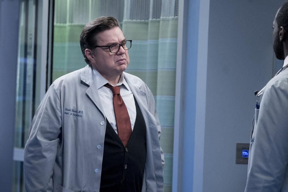 Films Et Séries Tv Avec Oliver Platt Chicago Med : Photo Oliver Platt - 411 sur 581 - AlloCiné