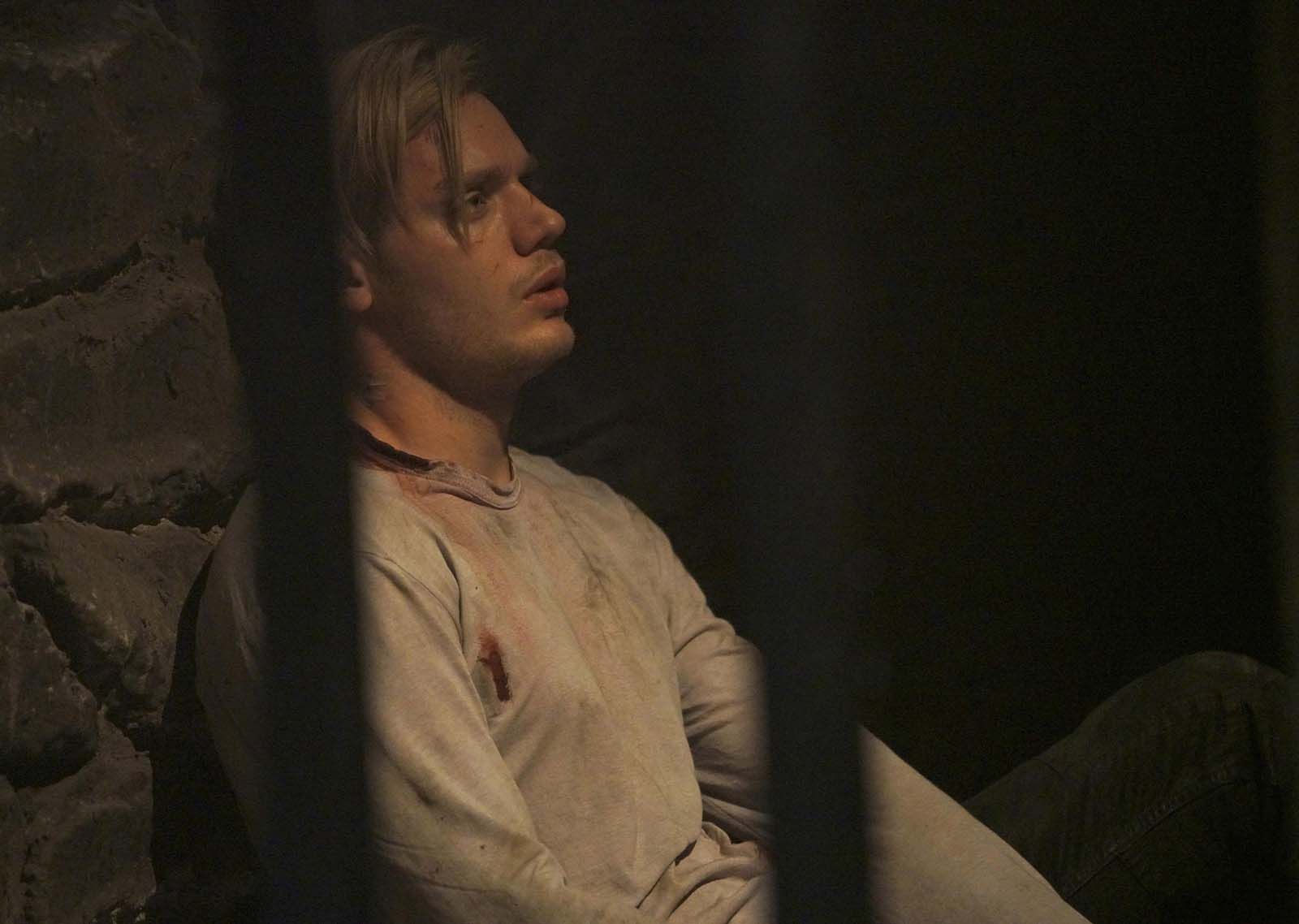 Films Et Séries Tv Avec Dominic Sherwood Shadowhunters : Photo Dominic Sherwood - 190 sur 256 - AlloCiné