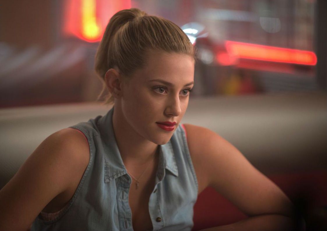 Photo de Lili Reinhart - Riverdale : Photo Lili Reinhart - Photo 113